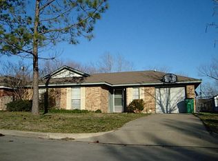 1205 Phillips Cir, Kaufman, TX 75142