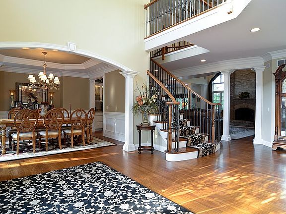 2nd image of 801 Reserve Ct