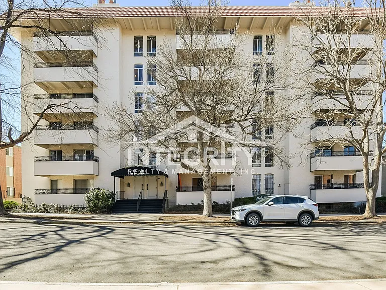 1365 Columbine St #102 — Photo 3