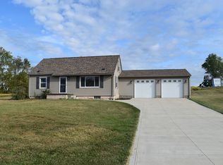 6363 Fohl Rd SW, Navarre, OH 44662