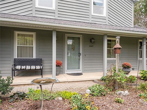 5th image of 6162 Barkwood Ct