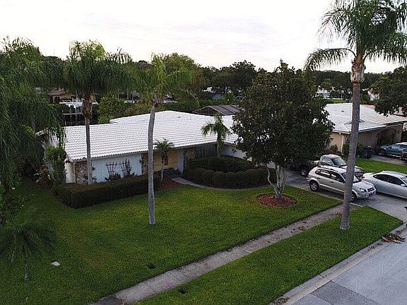 2nd image of 2136 Egret Dr