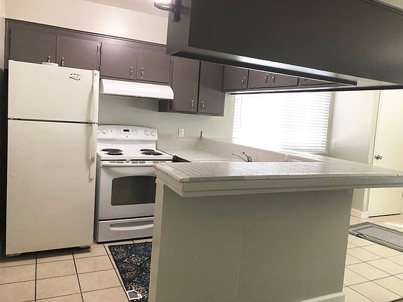 2nd image of 4145 Apostolo Cir