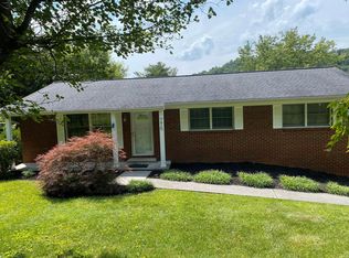 776 Sumpter Rd, Kingsport, TN 37663