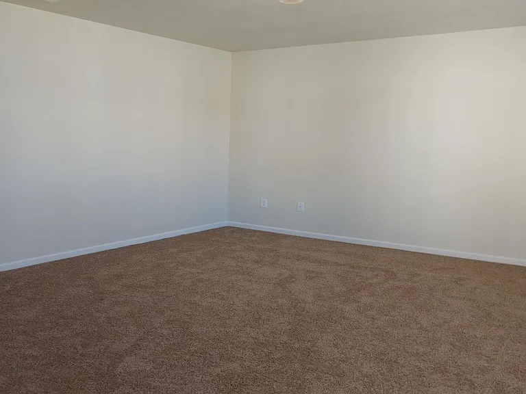 property_10-2019_room_12182019