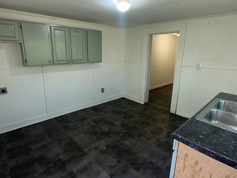 1209 SW 13 1/2 Ave — Photo 9