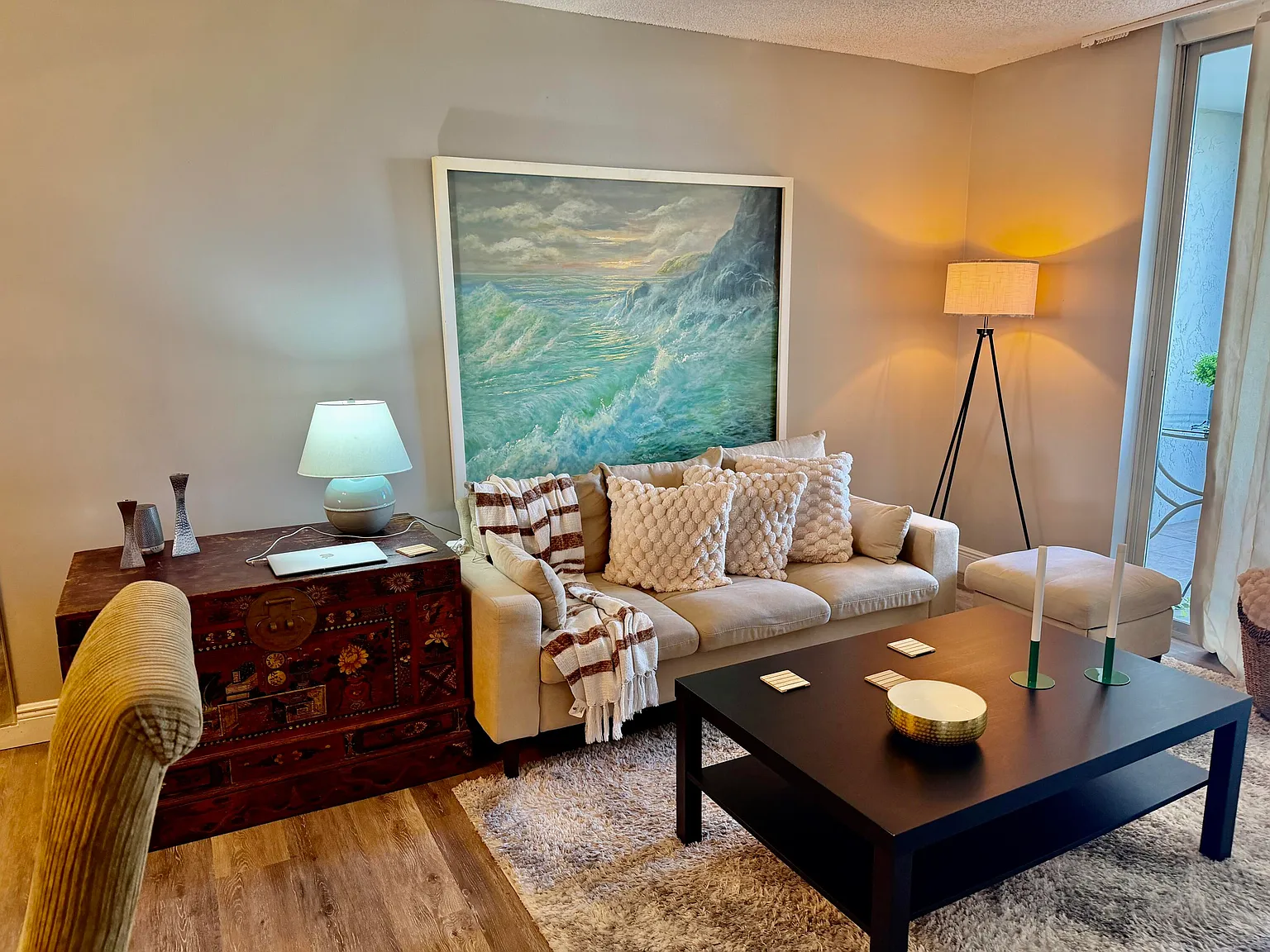1 bed, 2.0 bath, 925 sqft, $1,400 — Photo 3