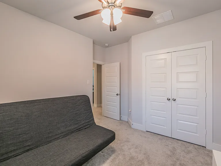 6113 Kendrick Mews — Photo 21