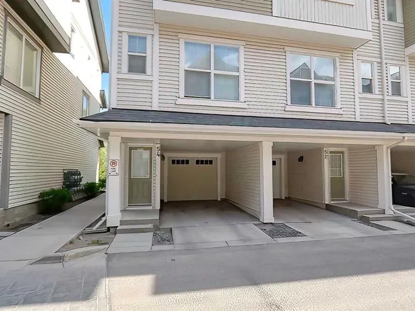 54 SW New Brighton Point SE, Calgary, AB T2Z 1B8