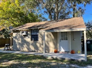 30 Lakeside Ave UNIT C, Umatilla, FL 32784