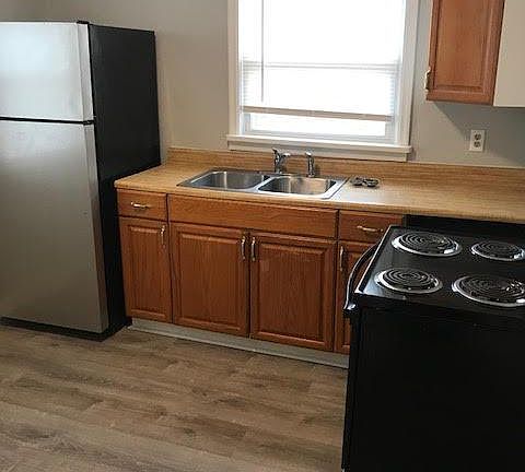 2nd image of 408 Delcamp Dr #2