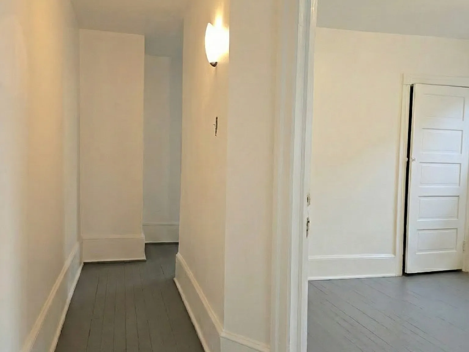 20 N Georgia — Photo 2