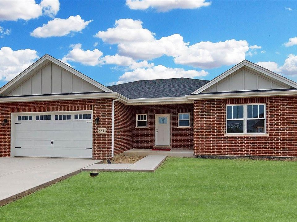 1st image of 551 Blackberry Ln