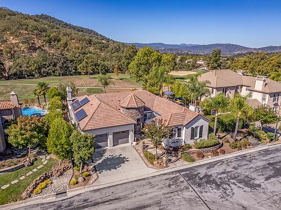 2nd image of 7341 Old Toms Ct