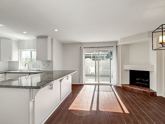 4th image of 4068 Mount Acadia Blvd
