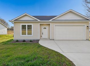 71 Ballard Rd, Trenton, GA 30752