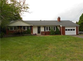 6 Bel Aire Ter, Portland, CT 06480