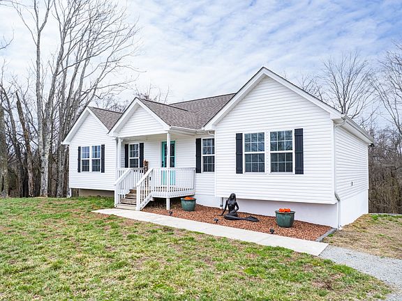 3rd image of 2092 Garner Rd