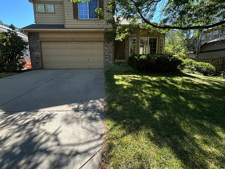 1325 N Ford St — Photo 2