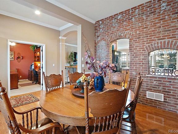 4th image of 10178 Amethyst Way