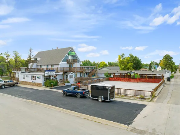 346 W Kansas St, Spearfish, SD 57783