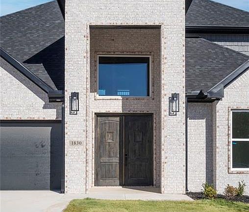 Front Porch Previous Similar Built
