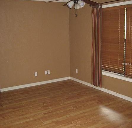 5th image of 360 Sagewood Dr