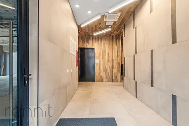 Rented by Rennit Inc.