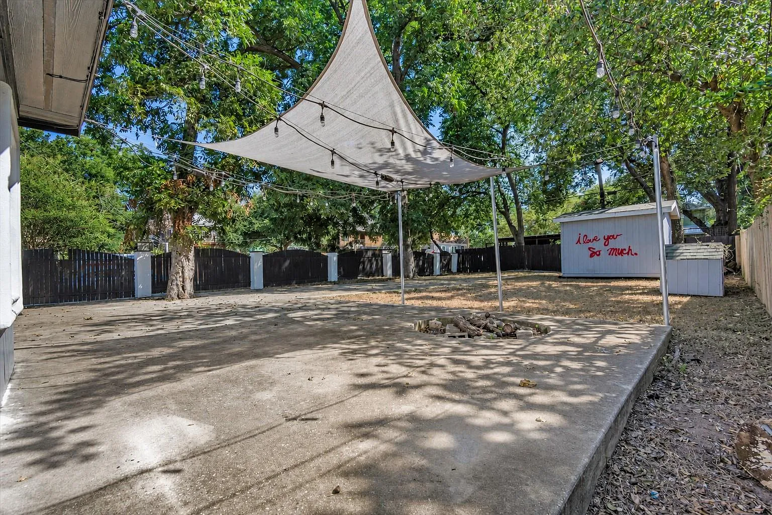 4 bed, 2.0 bath, 1640 sqft, $4,500 — Photo 4