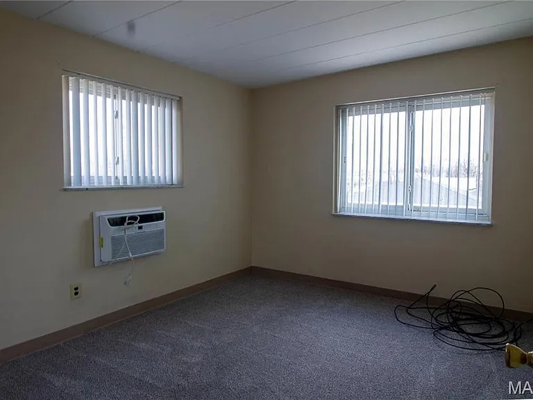 2758 Walton Rd — Photo 5
