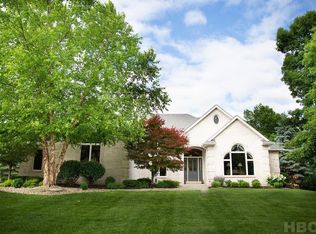 1717 Firestone Dr, Findlay, OH 45840