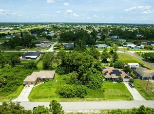 3016 33rd St SW #13, Lehigh Acres, FL 33976