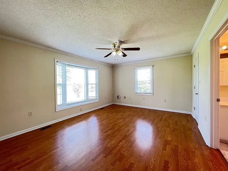 2156 Browns Creek Rd — Photo 7