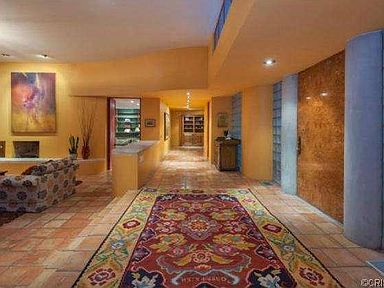 16032 valley vista blvd encino ca 91436