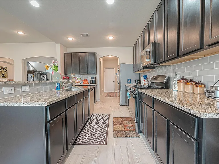 20607 Enrique Dr — Photo 12
