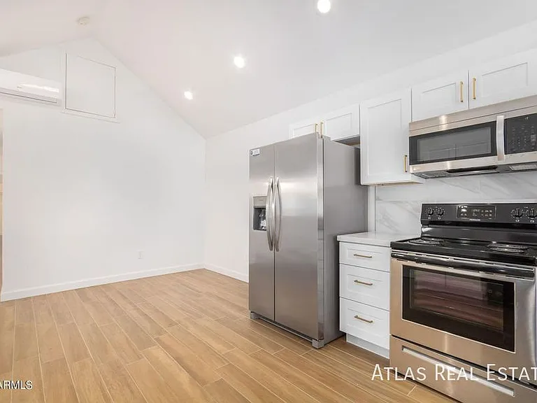 444 S Delaware St #2 — Photo 5