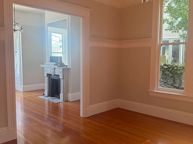 82 Beaver St — Photo 10