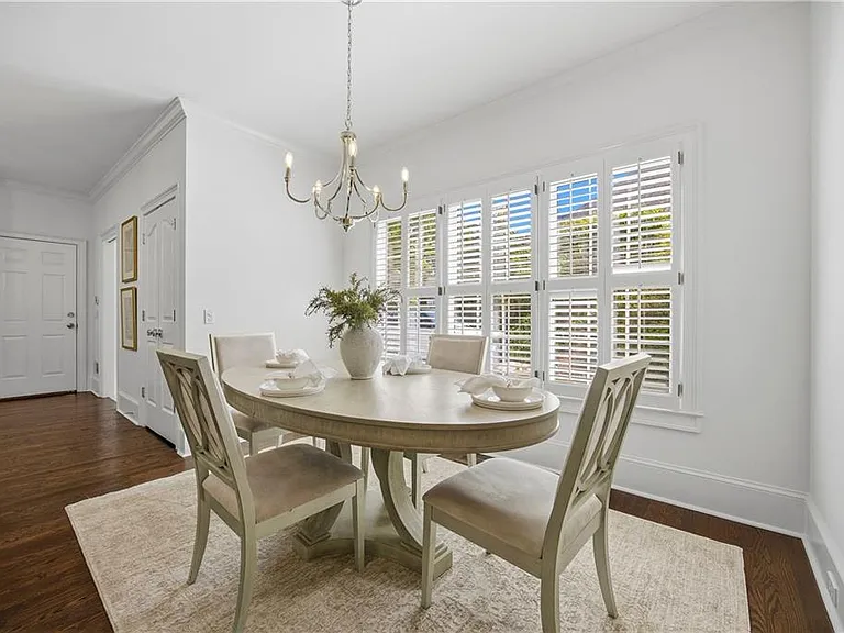 6410 Westchester Pl — Photo 43