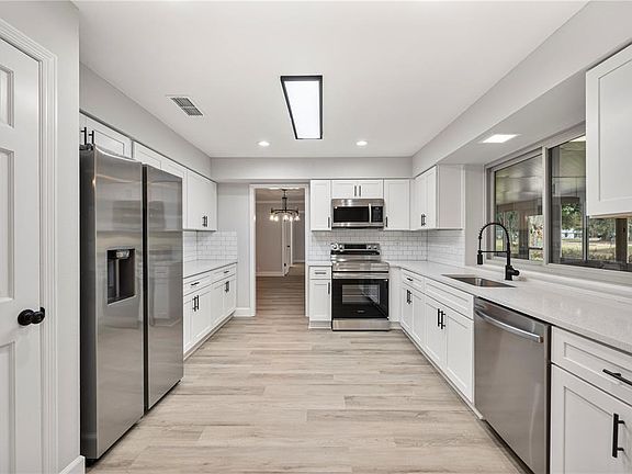 2nd image of 241 Greenfield Rd