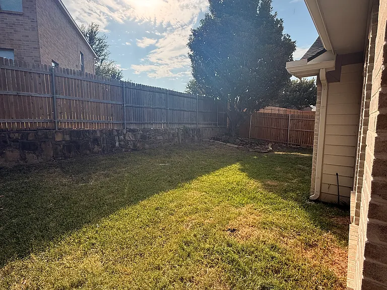 3105 Whispering Pine Blvd — Photo 24
