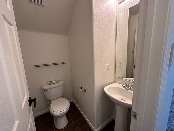 5th image of 7842 Juniper Forest St