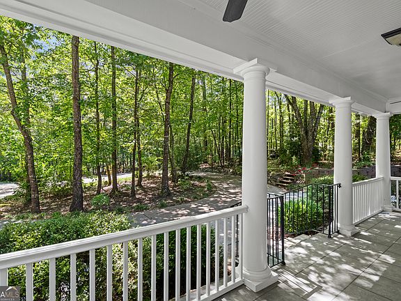 2nd image of 2058 Sewanee Ct