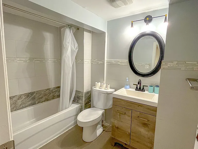 73 Hickling Trl — Photo 11