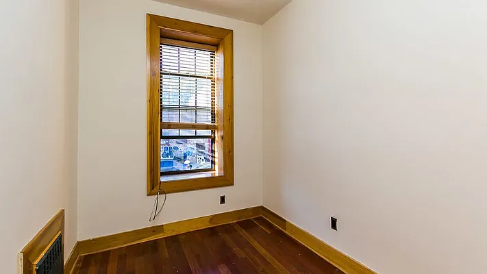 Rented by Nooklyn NYC LLC | media 5