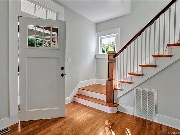 4th image of 608 W 27th St