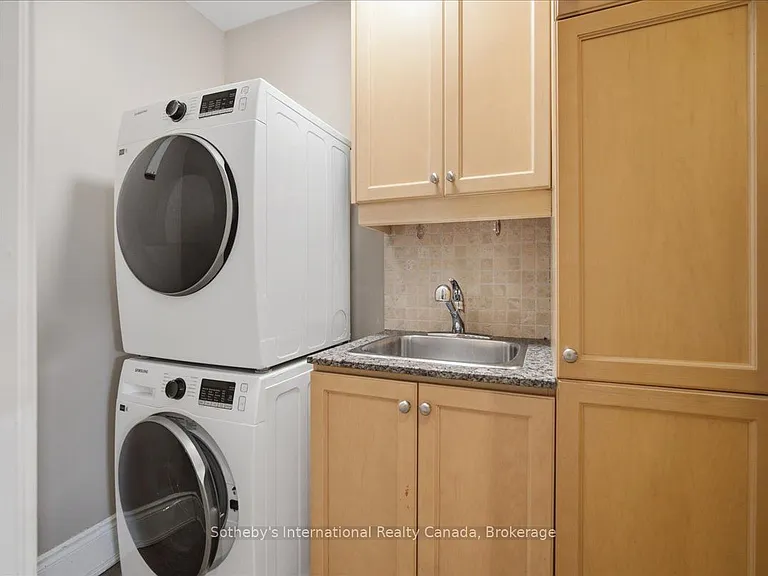 339 Randall St — Photo 27