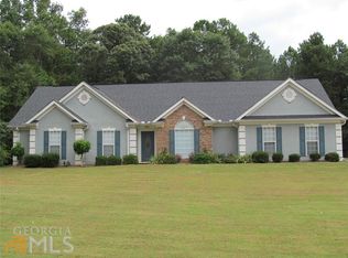 109 Foxdale Dr, Lagrange, GA 30240