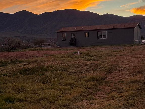 2nd image of 345 N Old Mill Rd