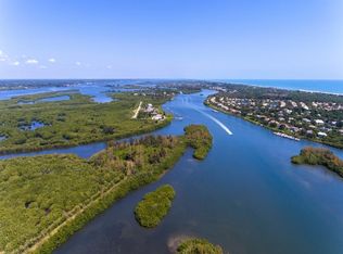 1075 Morningside Dr, Vero Beach, FL 32963