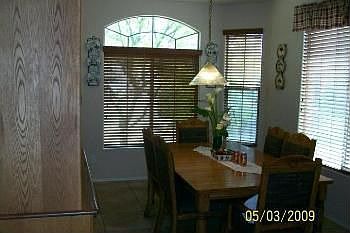 4th image of 3028 W Dunbar Dr